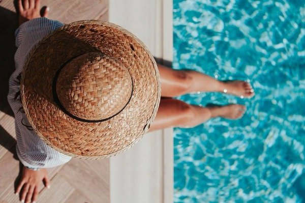 Les plus belles piscines extérieures d'Ardèche à découvrir cet été